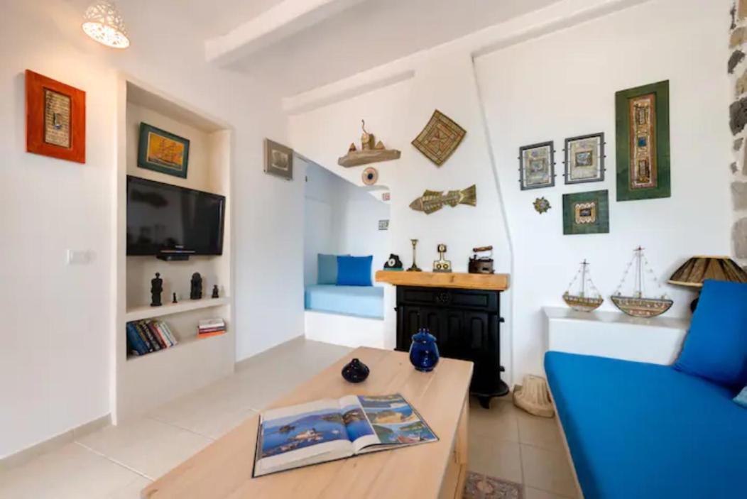 Moschatos Beach House Kamári Exterior foto
