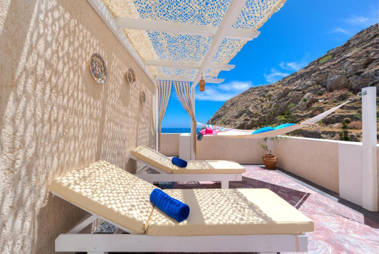 Moschatos Beach House Kamári Exterior foto