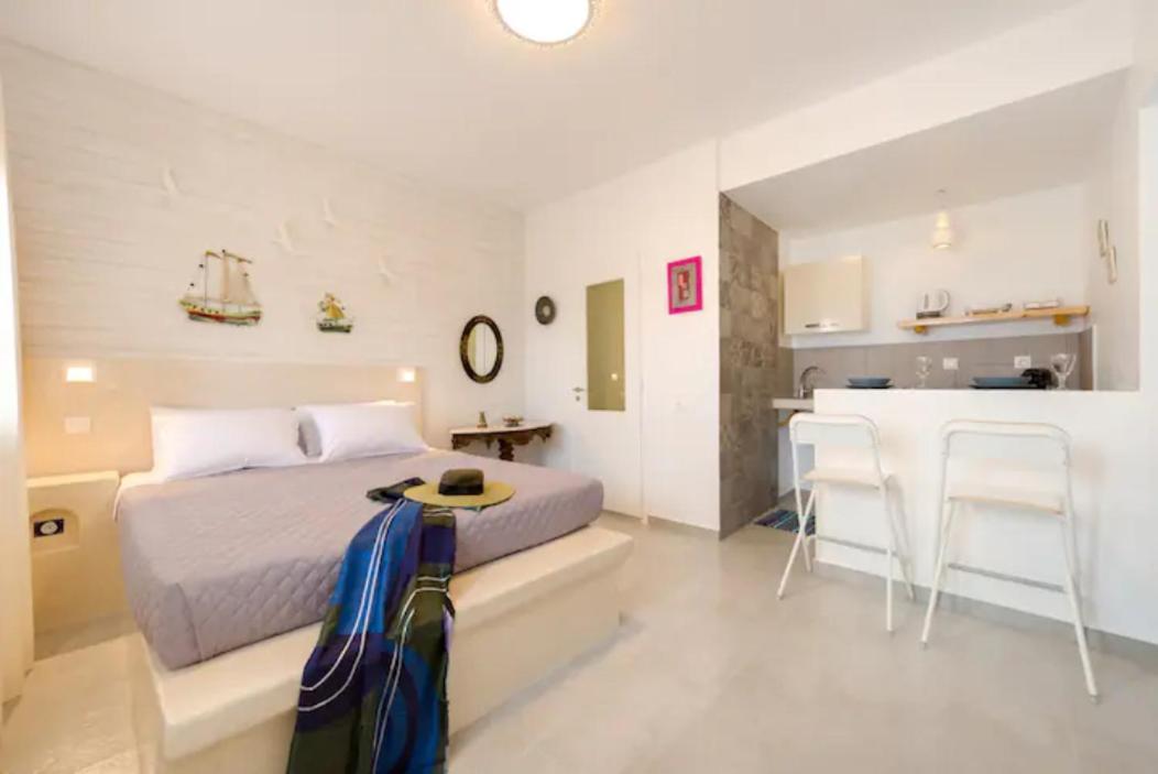 Moschatos Beach House Kamári Exterior foto